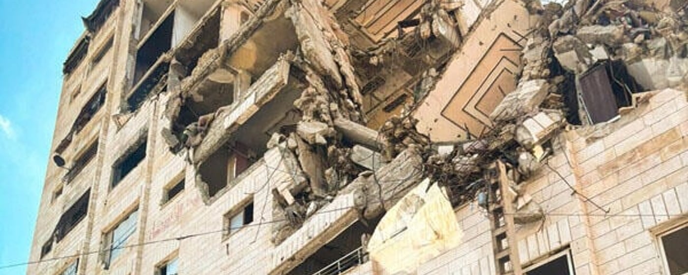 Ett bostadshus i Gaza stad som har förstörts under den pågående konflikten.