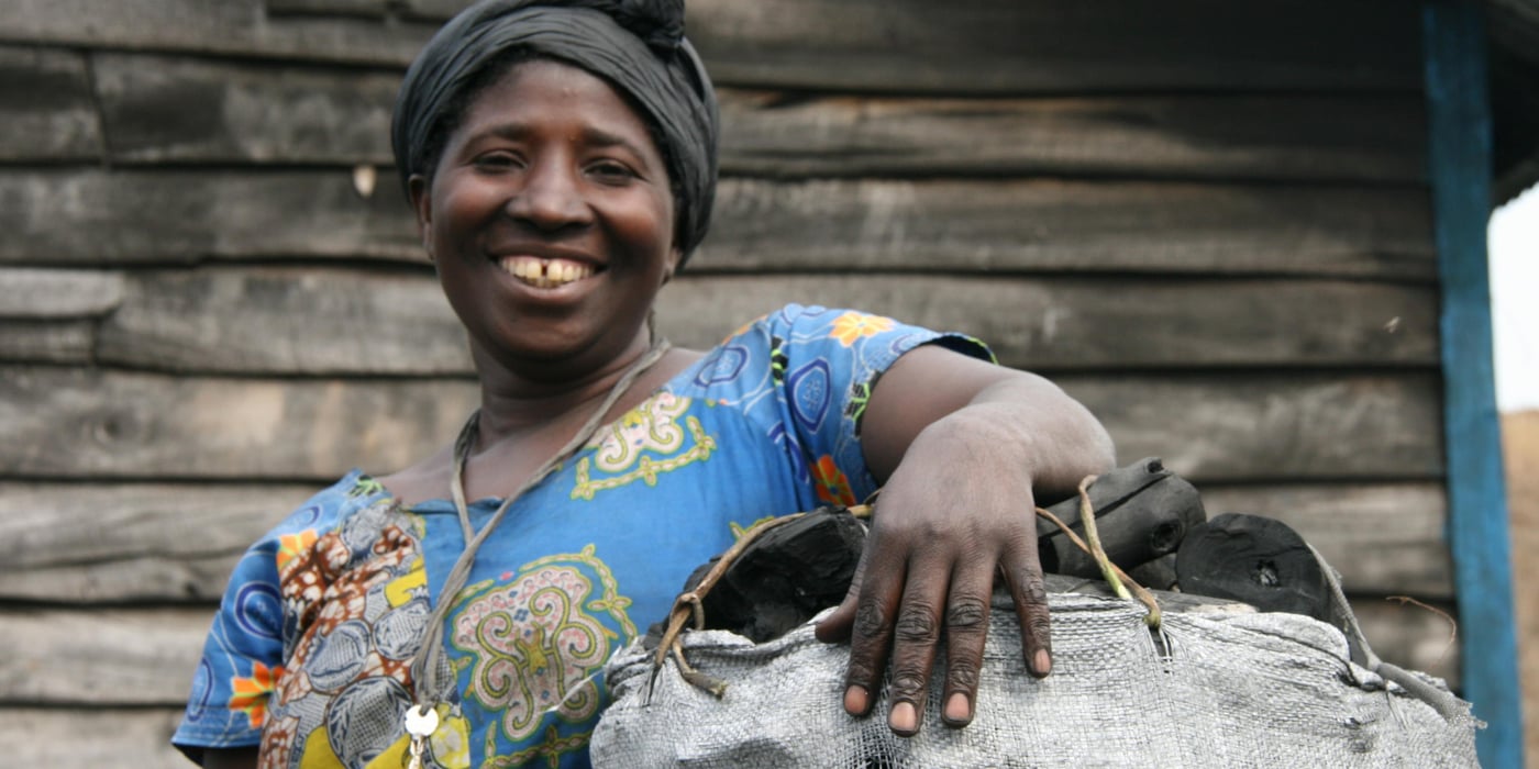 36-year-old Bembeleza  is the mother of seven kids who sells charcoal in Kitchanga. She fled to Kitchanga two years ago when fighting broke out in her home village of Lufunda, in the Masisi territory of North Kivu province, in DR Congo.

Photo NRC/Ephrem Chiruza. February 2018.