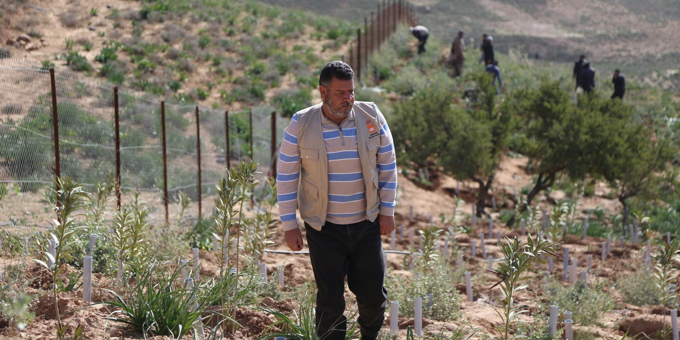 Riyad, a Syrian refugee who came to Jordan in 2013 with his family. He settled in Jerash, north of Jordan. Riyad was relying on the assistance he receives from different organisations. It was not enough, and he could not handle the idea of staying home and do nothing. That is when his journey started to find a job. 

Photo: Hassan Hijazi/ NRC
