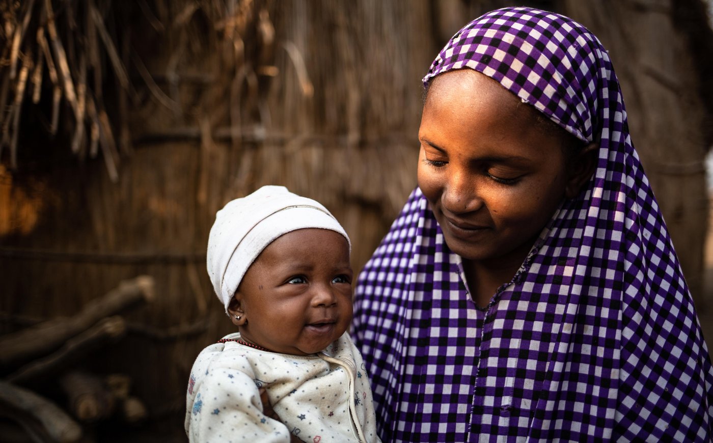 Dadji is a young mother from PK 13 in Bangui. She fled the violence 3 years ago to Chad. Dadji and her children decided to return to Kaga Bandoro recently. They haven’t received any food assistance for four months now.

"When we arrived we were given food, but since then nothing. We are forced to fetch wood from the bush and sell it to get something to eat.

We need help. Where we are, we don't have a school or a hospital.
The international community has forgotten us. For four months we have not received any help.

I am afraid because we are not safe, even in this camp. All over the country, when we sleep at night, we are afraid." Dadji said.

Date: 10th February 2021
Location: Mbela camp - Kaga Bandoro
Photo: Tom Peyre-Costa/NRC