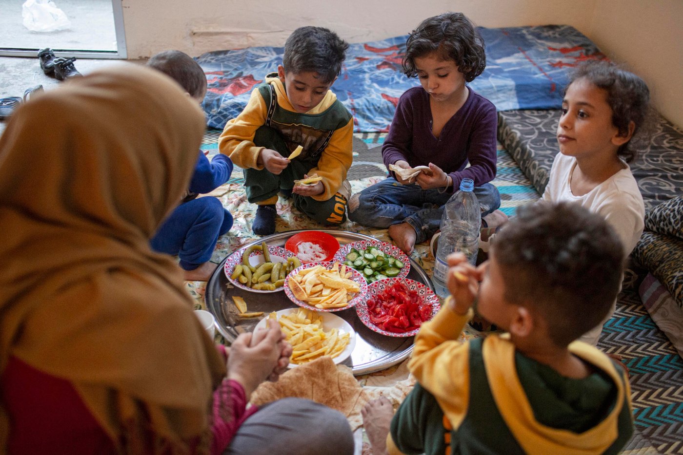 The family received help from the Norwegian Refugee Council to complete repairs to their home after it was damaged by the explosion at Beirut port on August 4th.
————————————————————————
Photo: Sam Tarling/NRC