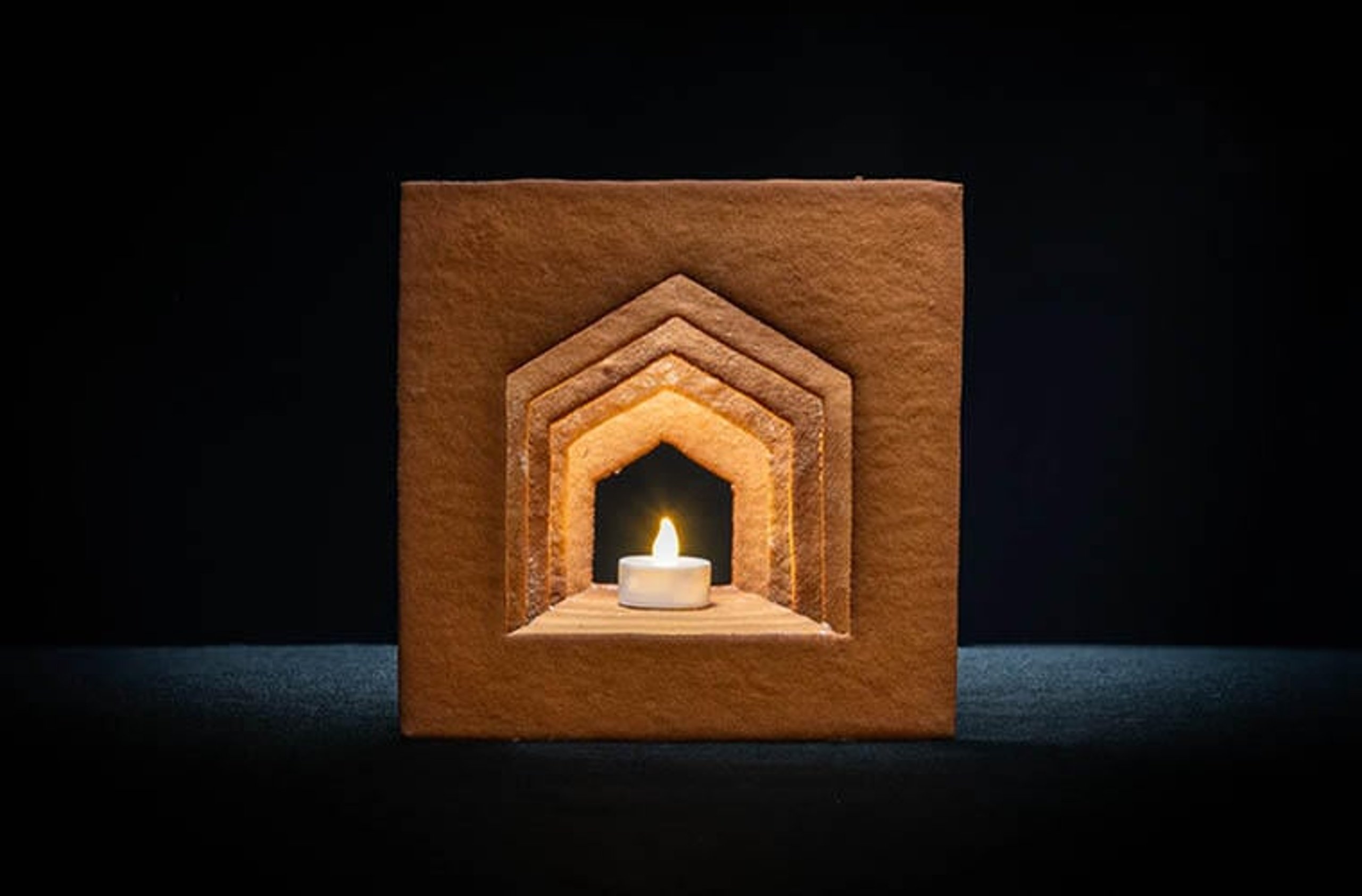 Bygg ett pepparkakshus designat av Snøhetta.