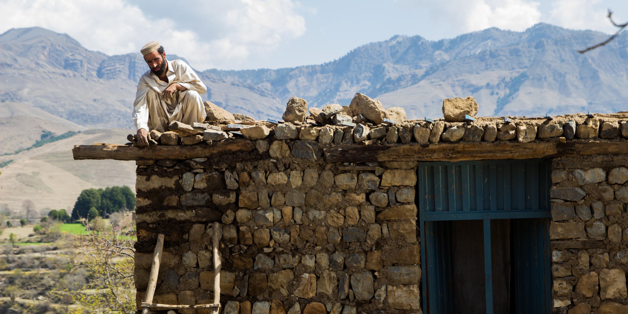 NRC's community based shelter programme helps returnees build back their destroyed homes in Kurram Agency, FATA.

Photo Taken By: Shahzad Ahmad, Media Officer, NRC Pakistan